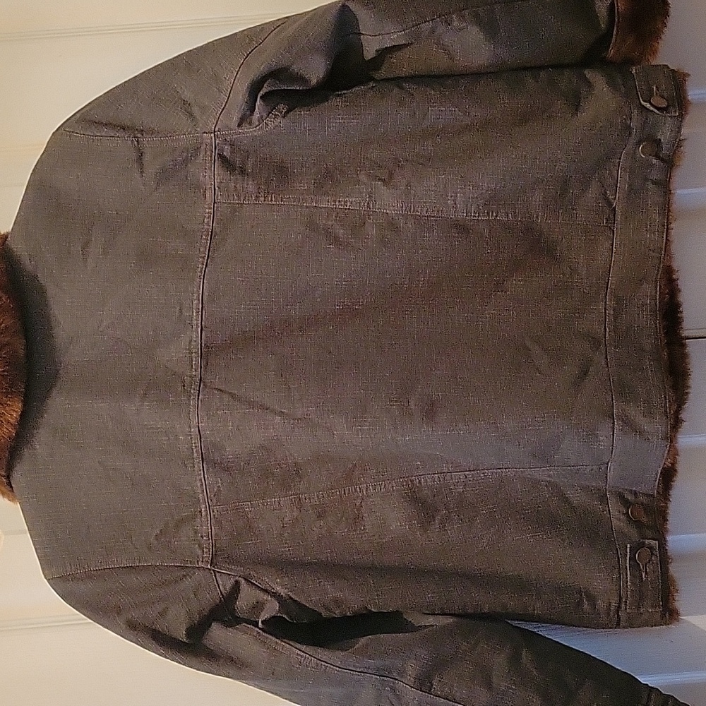 Jacket - Picture 7 of 11